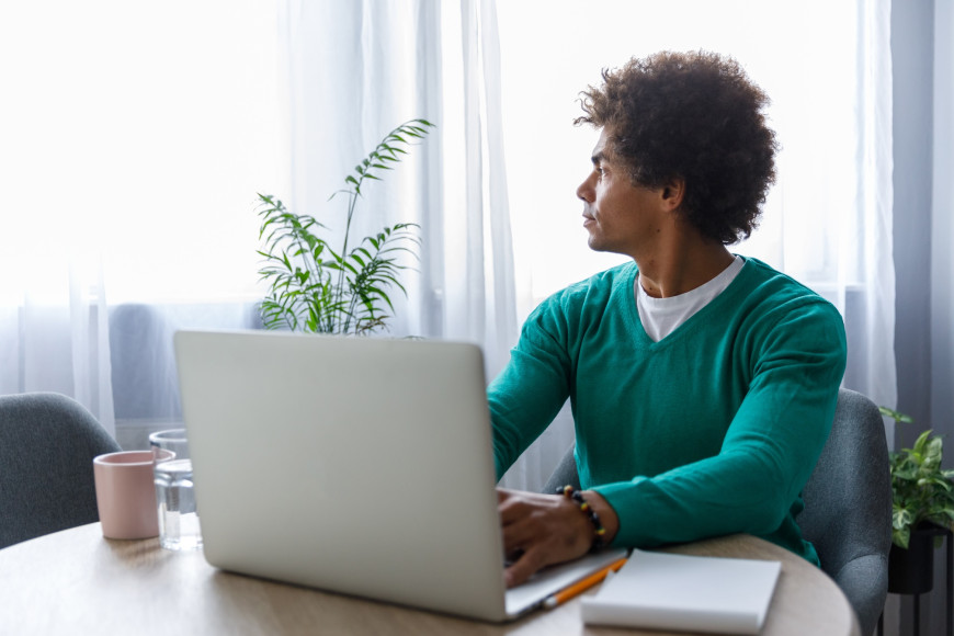 Beyond the Desk: Why WELL and Ergonomics Matter More Than Ever 